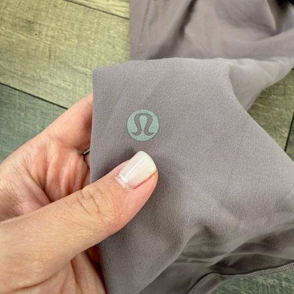 Lululemon Align Leggings - Picture 4 of 5